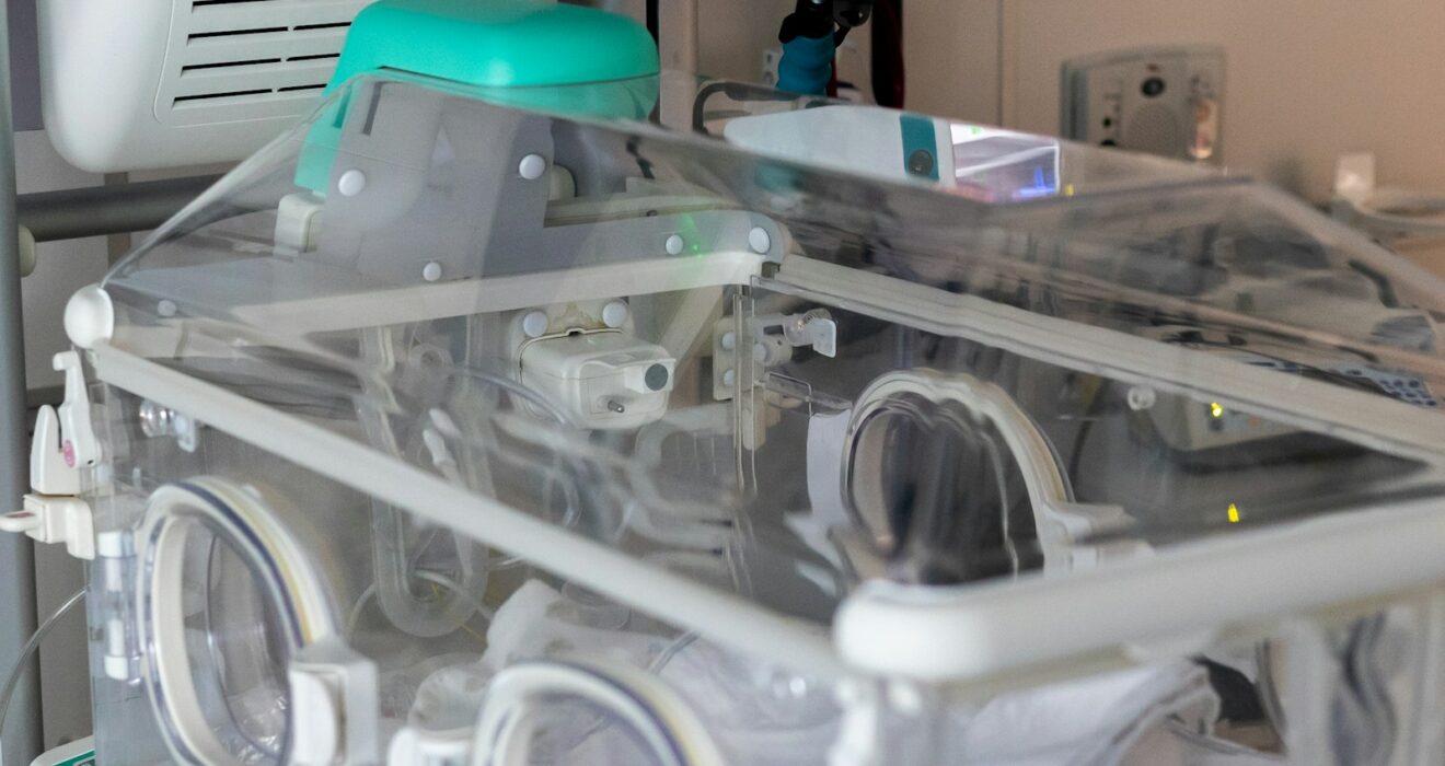 a machine that is sitting in a room